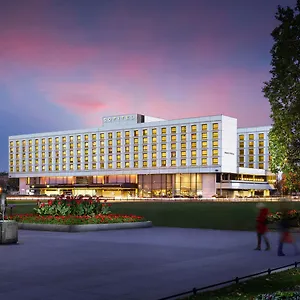 5* Szálloda Sofitel Victoria